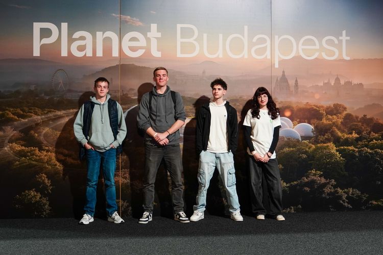 Kirándulás a Budapest Planet rendezvényen 🌍