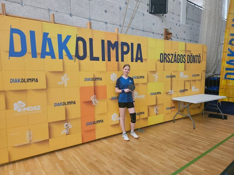 Flávia az országos asztalitenisz döntőn 🏓