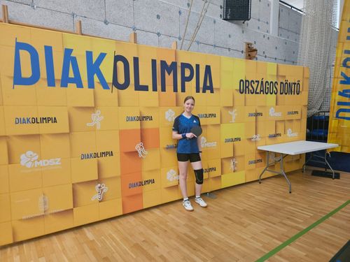 Flávia az országos asztalitenisz döntőn 🏓